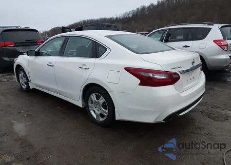 2018 Nissan Altima 2.5 S from USA, damaged, VIN 1N4AL3APXJC108754